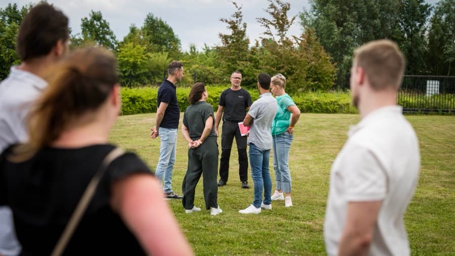 Deelnemers tijdens een sessie over samenwerken met alle leeftijden